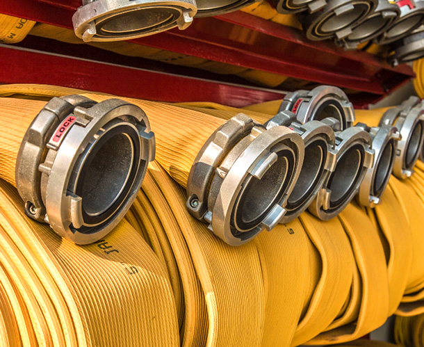 丙綸高強(qiáng)絲，丙綸空變絲，滌綸空變絲，丙綸織帶，泰興市宏洋新材料科技有限公司